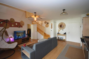 Appartement Duplex équipé 12 mn saint Lazare et 15mn stade de France